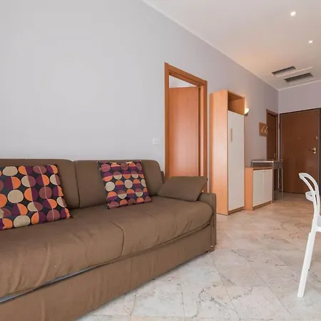 Appartamento Rosa:In Centro Alassio Vicino Al Mare *